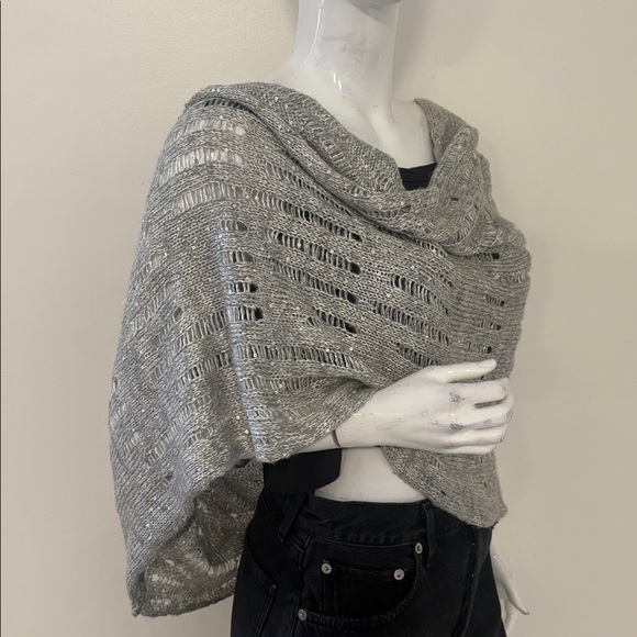 Vintage Y2K Express Gray Knit Poncho Infinity Scarf Wrap Sequins & Distressing - Picture 3 of 7